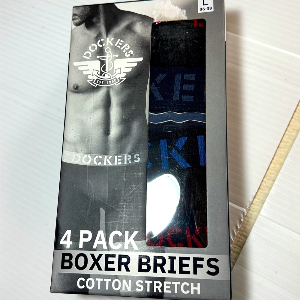 NWT Dockers 4-pk Boxer Briefs LG